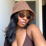 Kayla Strachan - @kaylas0904 - Instagram