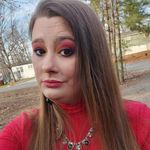 Kayla Tharp - @luvable_kay7 - Instagram
