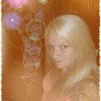Kayla Wallis - @aunt_haha - Instagram