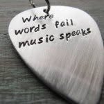Kayla Whaley - @fiction_addiction_whaley - Instagram