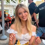 𝒦𝒶𝓎𝓁𝑒𝑒 - @kayleemoonkitty - Instagram