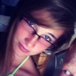 Kaylee Swanson - @crazyzebrachic - Instagram