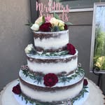 Kaylyn Brown - @cakes.by.kaylyn - Instagram