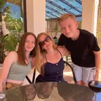 Keeley Bennett - Facebook