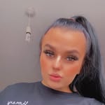 Keeley🤰🏻💙😘 - @keeleyhull10 - Instagram