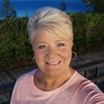 Keeley Simmons - @keeleys68 - Instagram