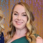 Keely Buchanan - @brighteyeswondertwin - Instagram