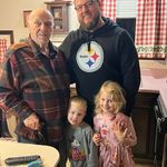 Keith Lundberg - @furr_dog - Instagram
