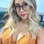 Ana Kelley Carril - @kelleycarril - Instagram