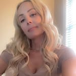 Kelly Kirkpatrick - @kellyyvonne7 - Instagram