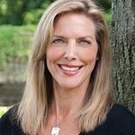 Kelly Lundin, Broker - @kellylundinrealestate - Instagram