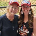 Kelly Melton - @kelmel5 - Instagram