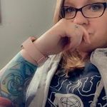 Kelli Bishop - @k_bishop_ceramist - Instagram