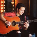 Kelli Bruno - @kellibrunomusic - Instagram