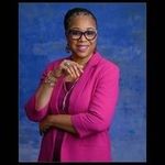 Kelli Burns, Your Favorite Therapist - @kellisafespace - Instagram
