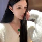 Kelly Chen - Facebook