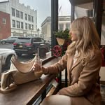 Kelli - @coffeesbykelli - Instagram