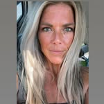 Kelly Connors - @ovbaygirl - Instagram