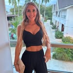 Kelli Houser - @kelli__houser - Instagram