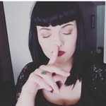 Kelli Link - @kellikapowskii - Instagram