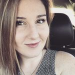 Kelli Logan - @the_oil_advocate - Instagram