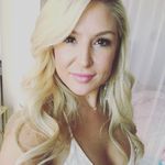 Kelly McClellan - @kellybunnymakeup - Instagram