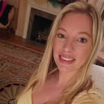 Kelli Riggs Elliott - @kelllielle - Instagram