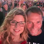Kelly Sager-Whitney - @kellydhickey - Instagram