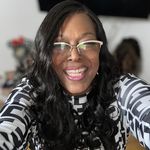 Kelli Sewell - @kellisewell6 - Instagram