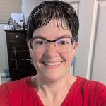 Kelli Shoemaker - @mad_microbiologist - Instagram