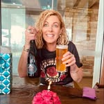 Kelli Sweeney - @kelli.swee13 - Instagram