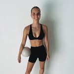 Kelli Whitehead - @kellidoespilates - Instagram