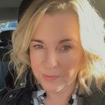 Kelly Whitfield - @fabulousandbossy - Instagram