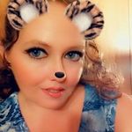 Kelly Winstead - @pourmeartistrybykellyb - Instagram