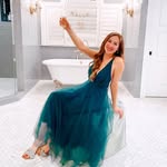 Kelly Acosta - @kellyacosta44 - Instagram
