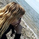Kellie Barry - @kellie.barry.1428 - Instagram