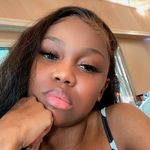 Kellie Berry - @itskellie29 - Instagram