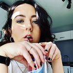 Kellie - @kelliebrady11 - Instagram
