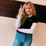kelly caraway - @kellycscloset - Instagram