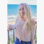 Kellie Cobb - @kelliecobb49 - Instagram