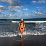 Kęllÿ Čöbb - @feistycobb - Instagram