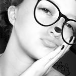 Kelli Corbin - @kelli.corbin.10 - Instagram