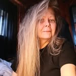 Kellie Hilton - @hiltonheritagereviews - Instagram
