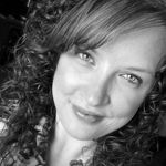 Kelly Holbrook - @kellycreatingchaos - Instagram