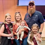 Kellie Hurley Hollingsworth - @kellielynn11 - Instagram