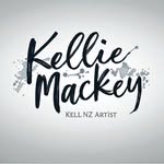 Kellie Mackey - @thethreefacedqueen - Instagram