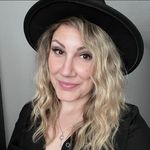 Kelly Magee - @kelly.ann85 - Instagram