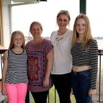 Kellie Metcalfe - @kellie.metcalfe.96 - Instagram