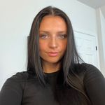 Kelly Paris - @_kellyparis - Instagram