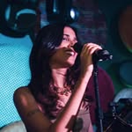 Kelly Dlima | Singer | Graphic Designer - @kellytdlima - Instagram